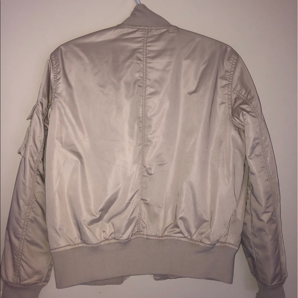 GAP Cream Bomber - Picture 3 of 3